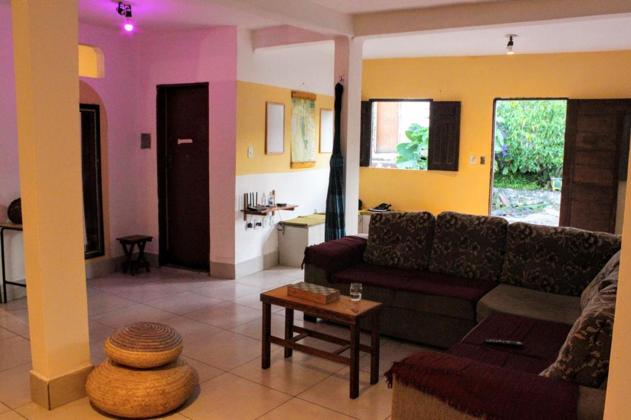 Buena Vibe Hostel 렝소이스 외부 사진